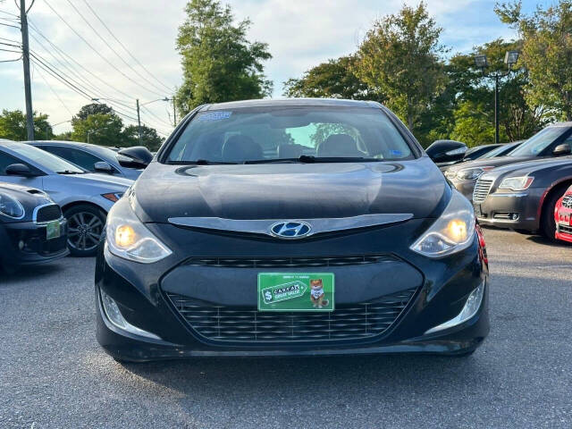 hyundai sonata hybrid 2011 KMHEC4A46BA008019 image hyundai sonata hybrid 2011 KMHEC4A46BA008019 image
